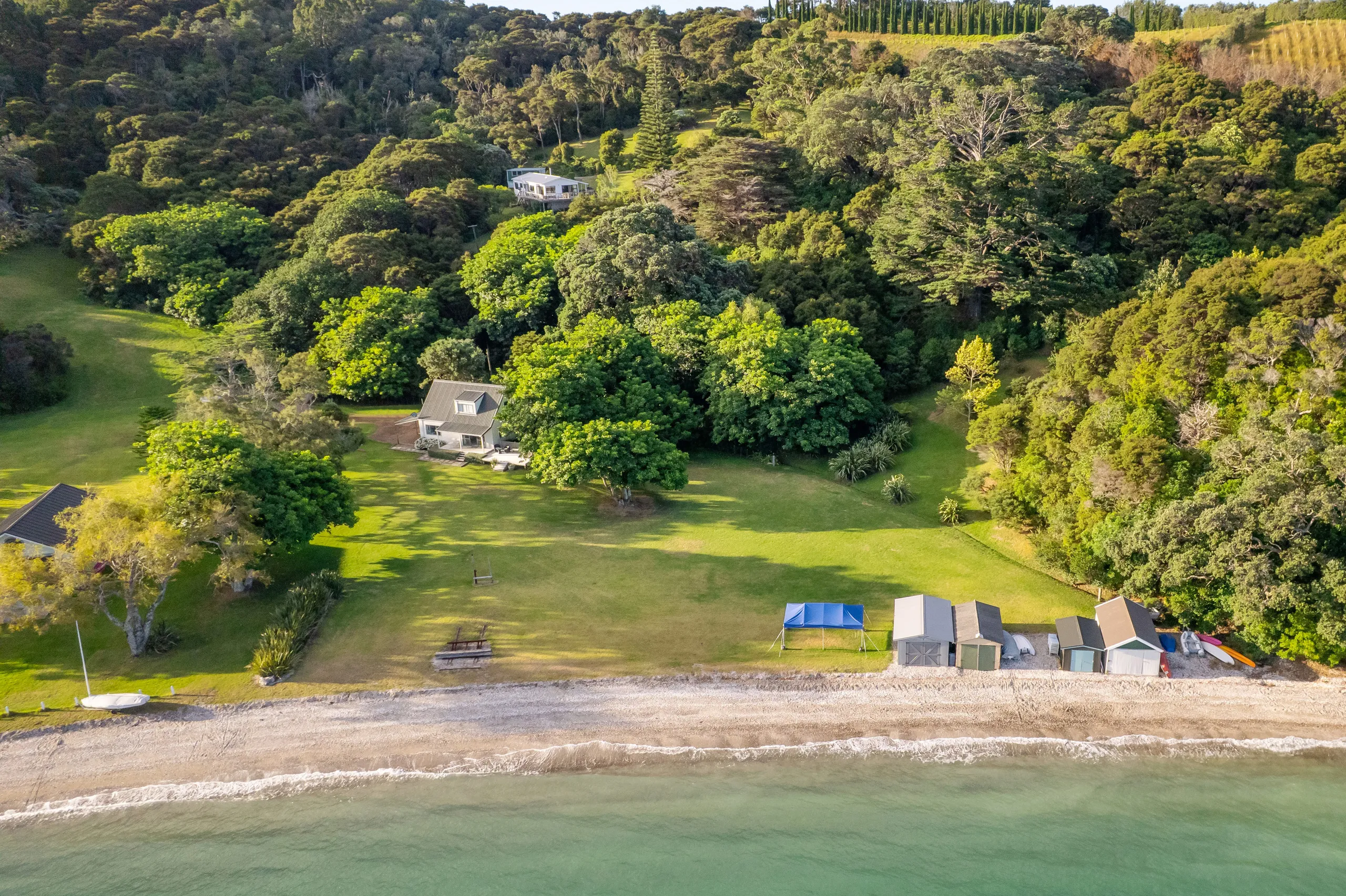 739 Orapiu Road, Orapiu, Waiheke Island