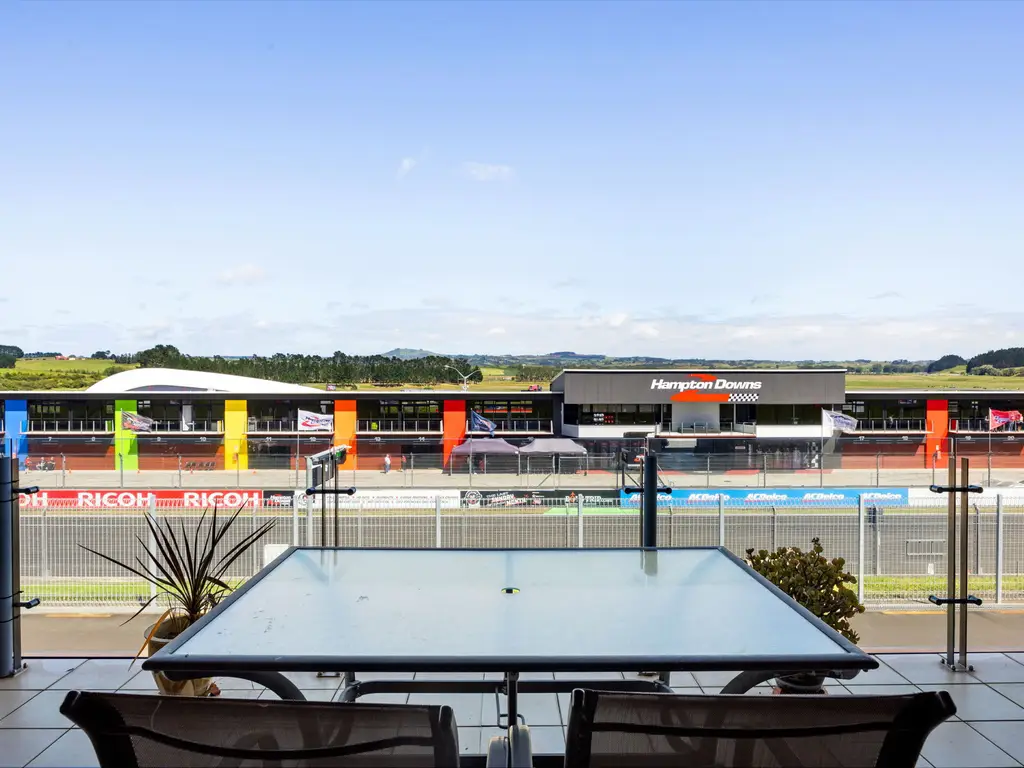 22-web-or-mls-inHouse_AR0_6053