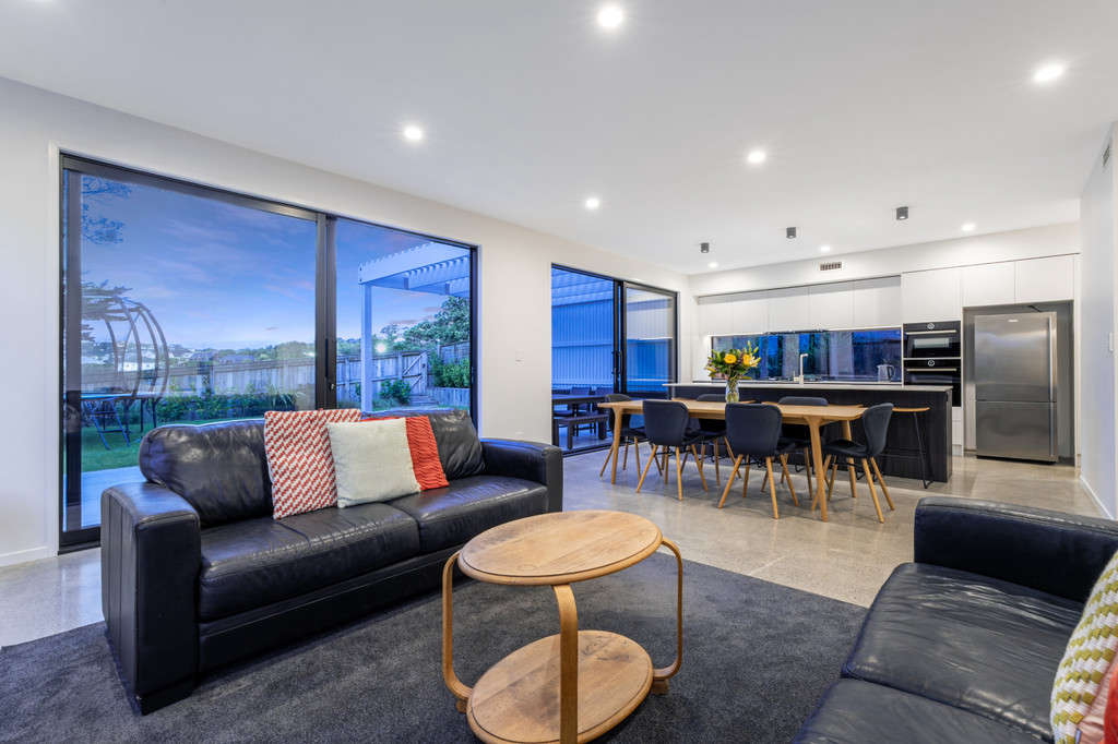 Sunlit Architectural Home in Khandallah