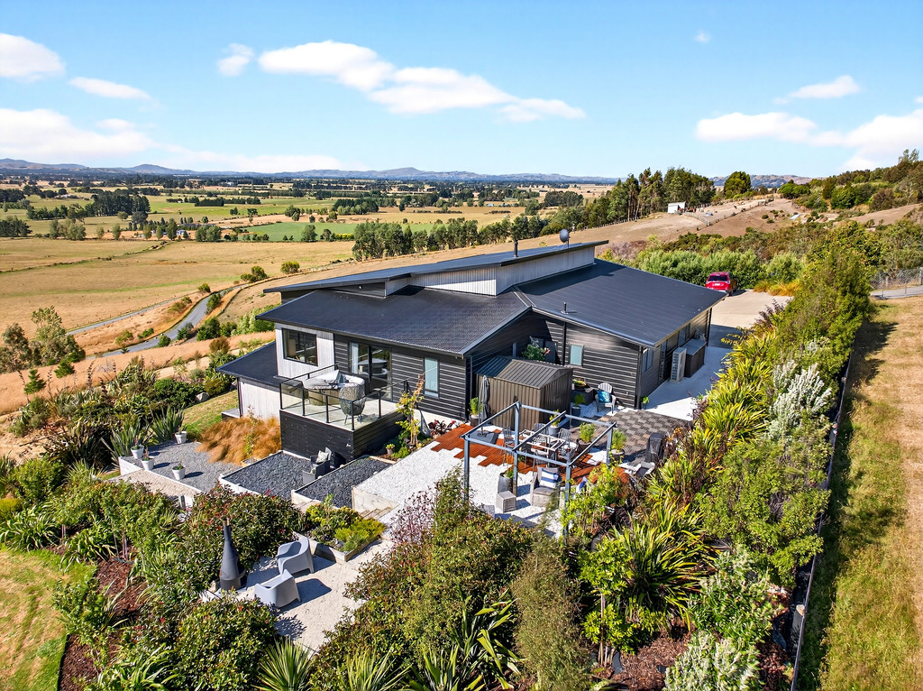 Unbeatable Views – A Lifestyle Like No Other