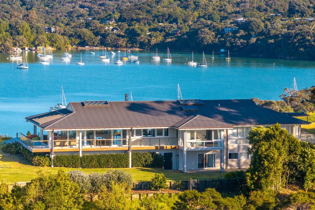 Riparian Waterfront Land and Residence