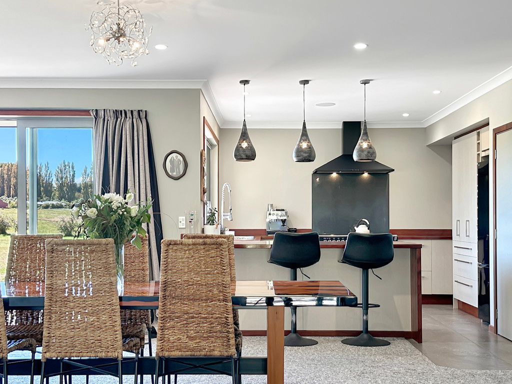 Family-Sized Living in a Peaceful Setting