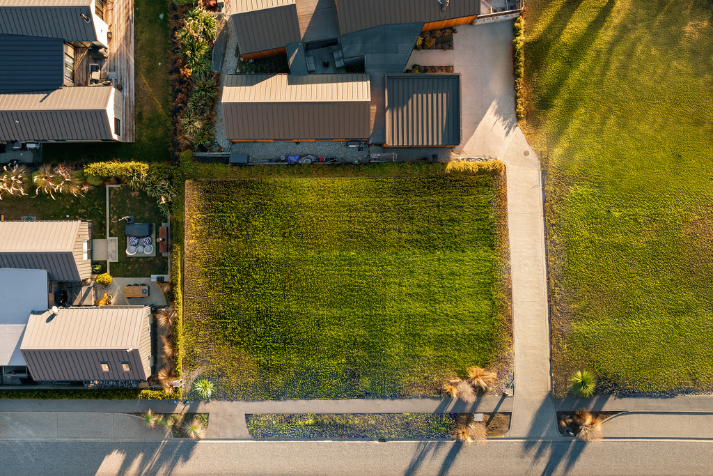 Remarkables Views with All Day Sun