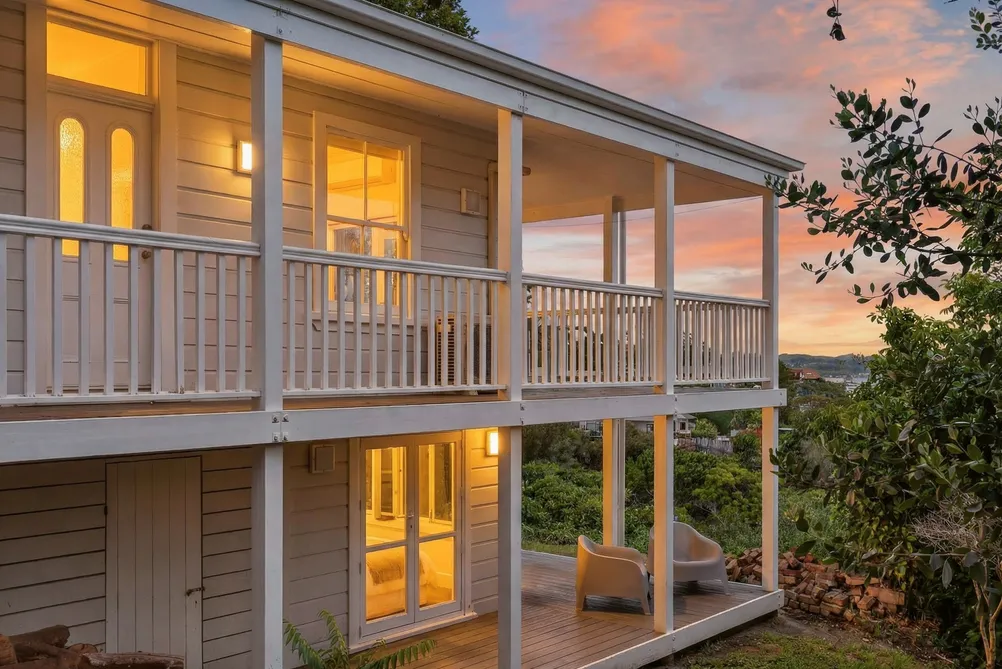 Denholm Delivers - Sea Views