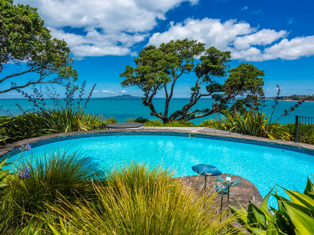 038_Open2view_ID586619-62_Sharon_Road