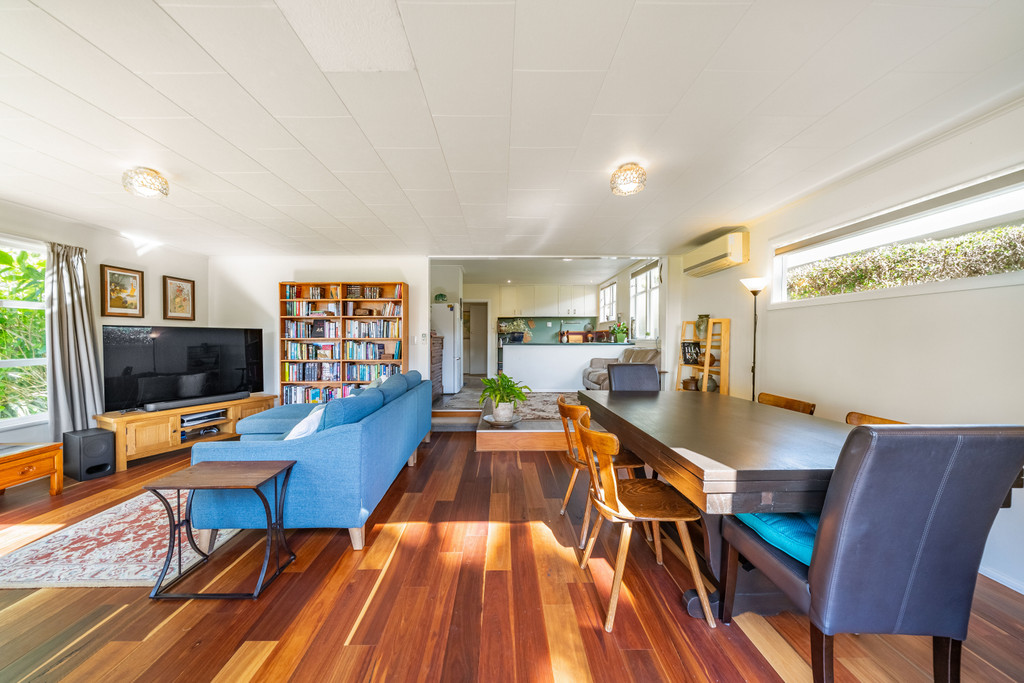 Private and Tranquil Living in Normandale