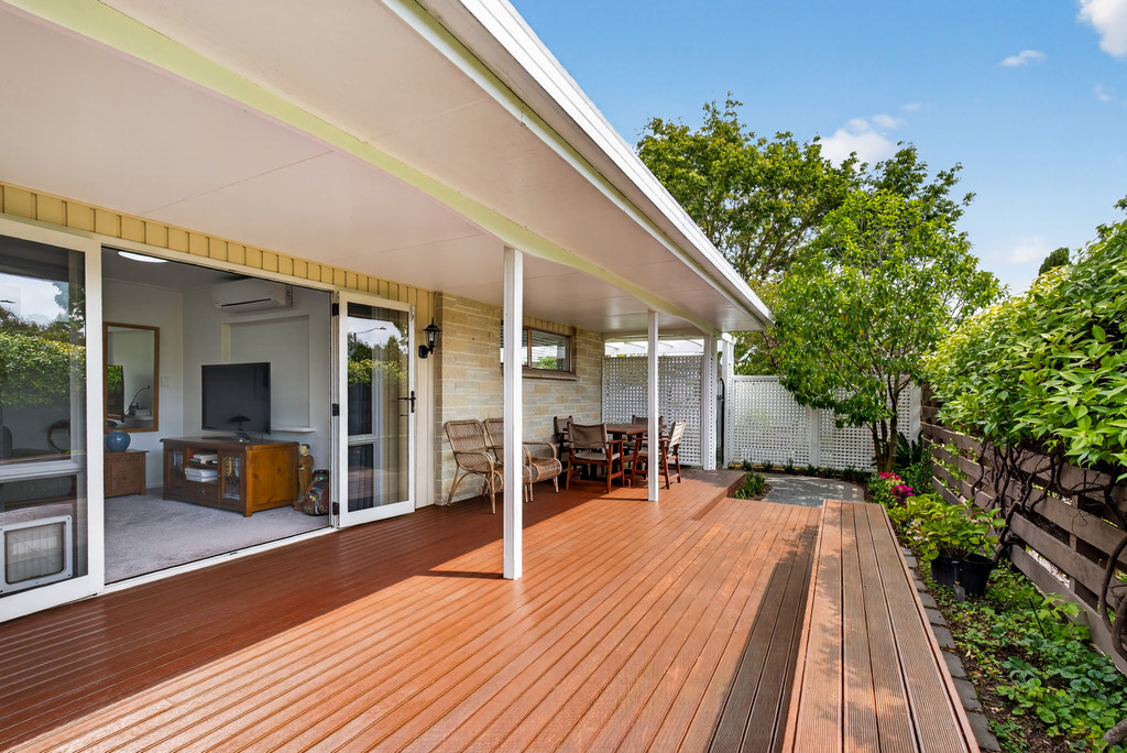 Perfect Package on Avenue