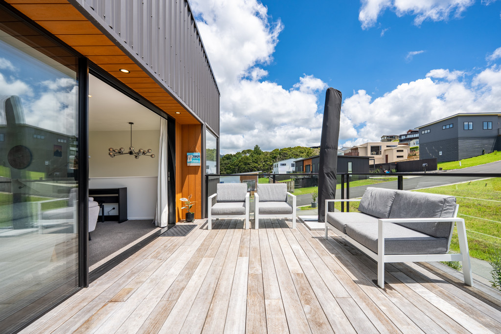 Coastal Ease at Blue Moon Rise