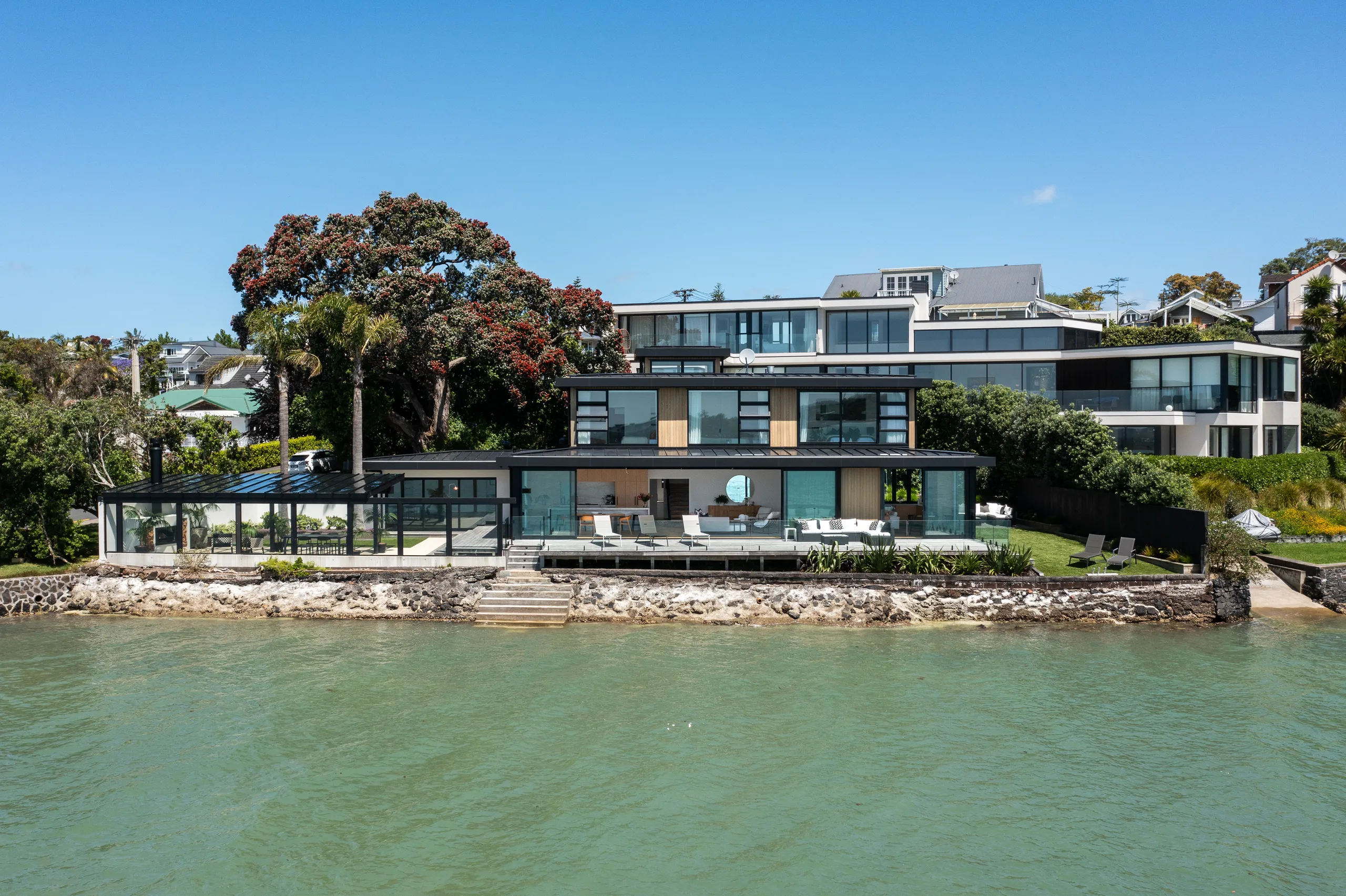 17 Lansdowne Street, Bayswater, North Shore City