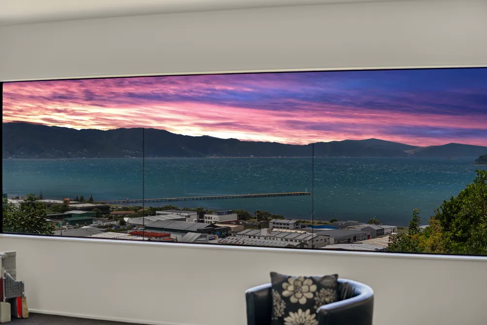 Elevated Living with Iconic Harbour Views