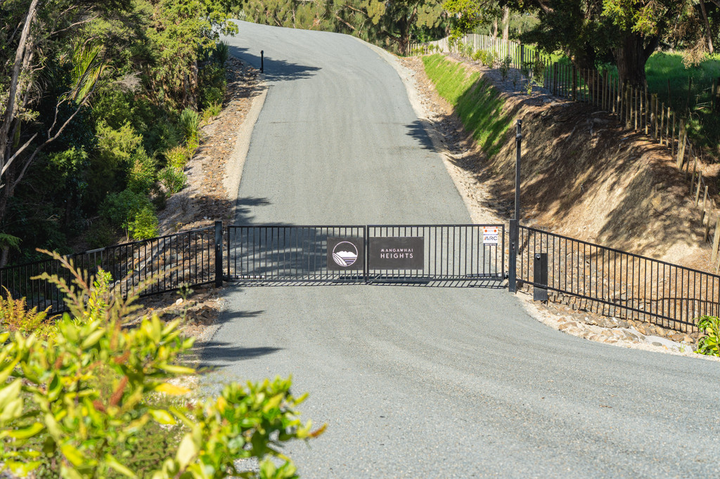 A Private Sanctuary Above the Coast