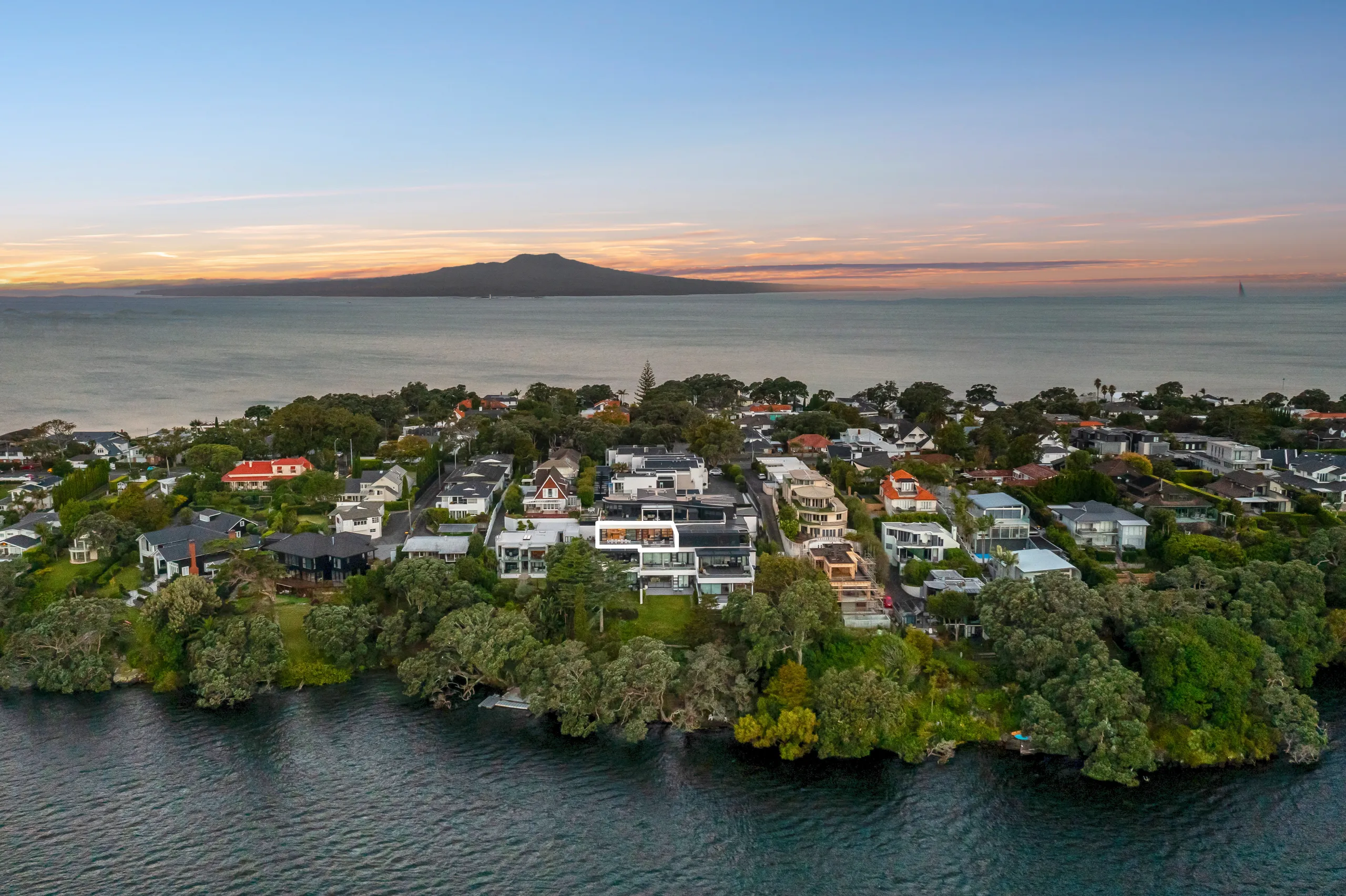 10/258 Hurstmere Road, Takapuna, North Shore City