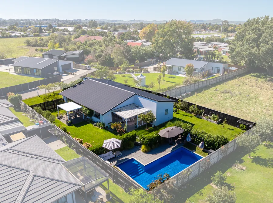 Executive Family Living with Space and Privacy