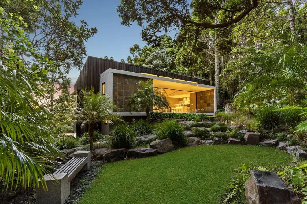 Architectural retreat. Rare headland property.