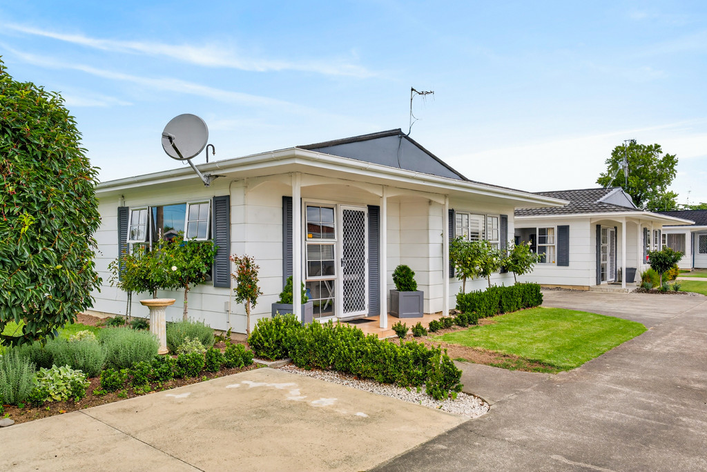 Chic, Private and Perfectly Renovated