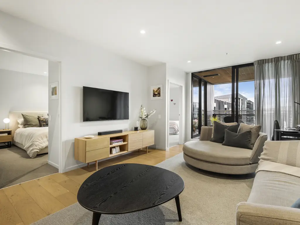 409-64 Victoria St-14