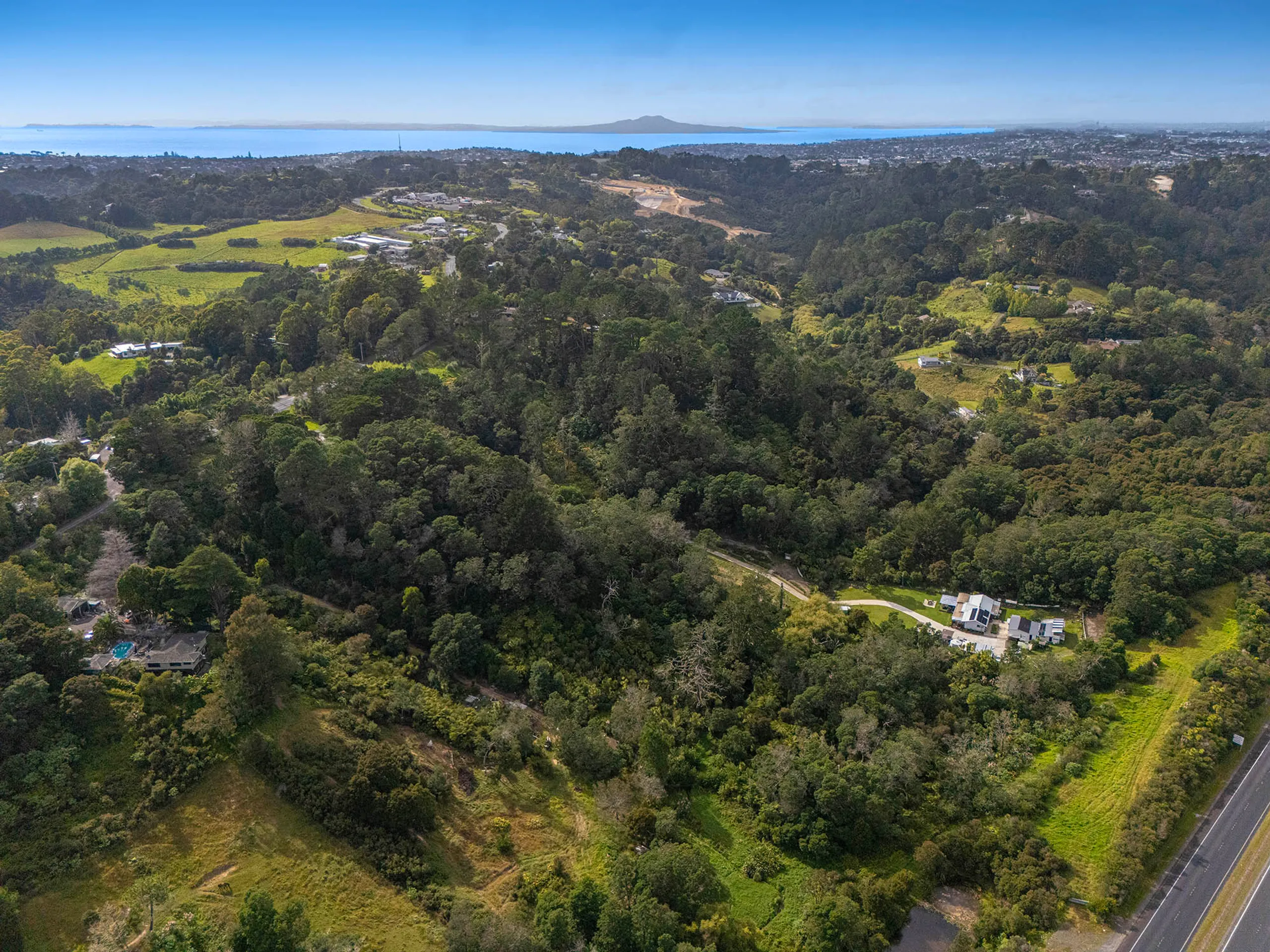 1232 East Coast Road, Redvale, Rodney