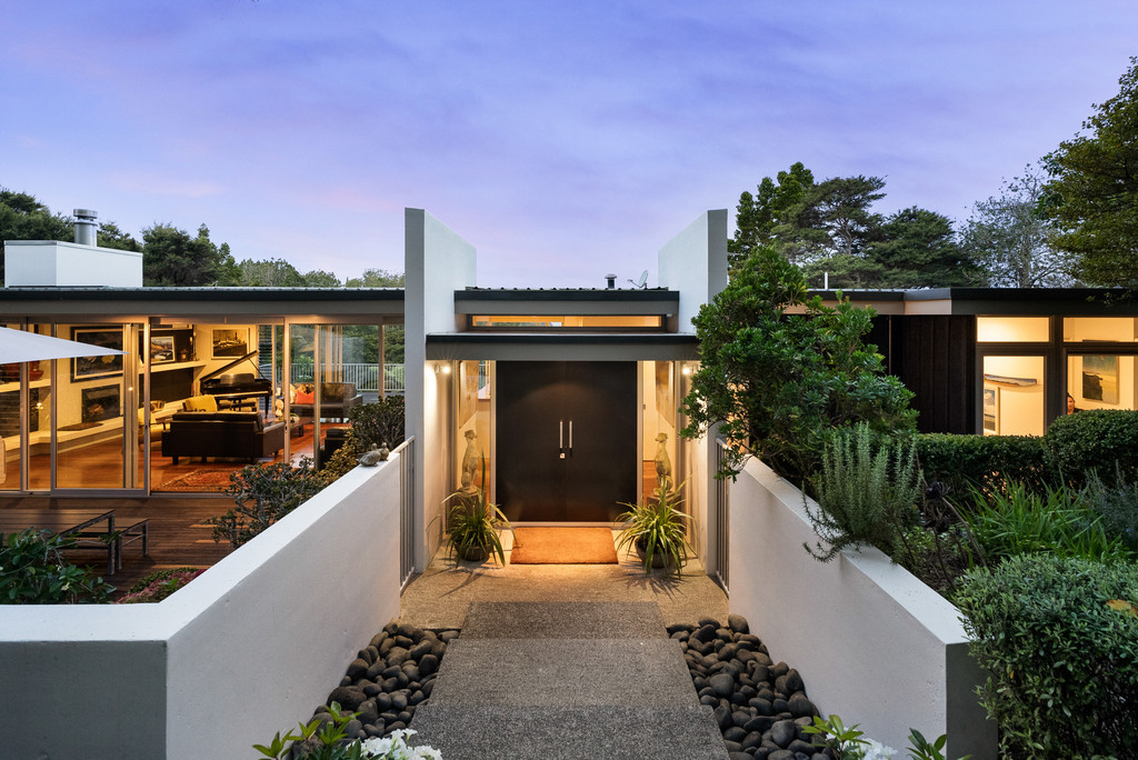 A Legacy Setting, Framed by Nature