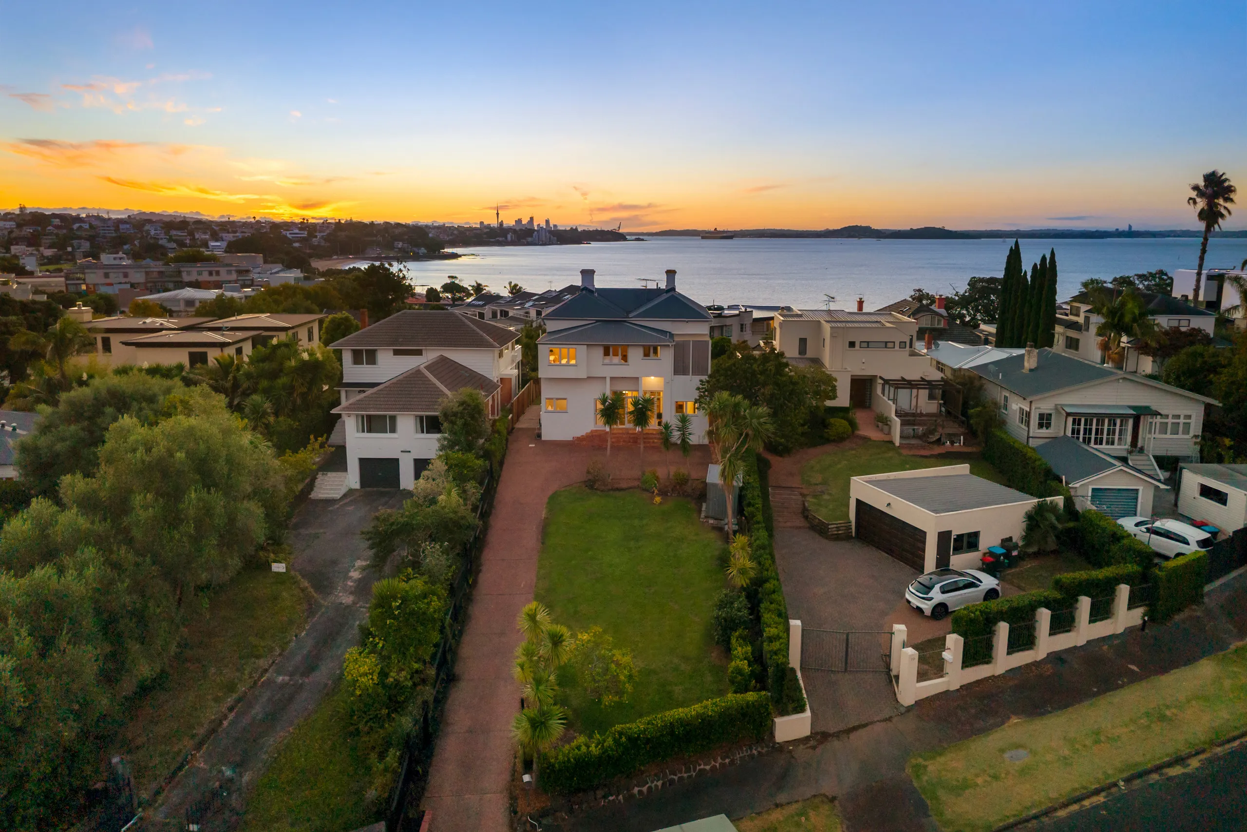 8 Clarendon Road, St Heliers, Auckland City