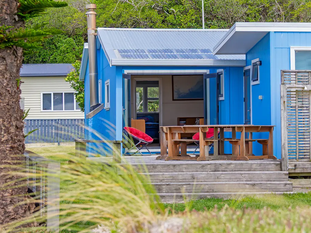 MST01821 (28) Cropped