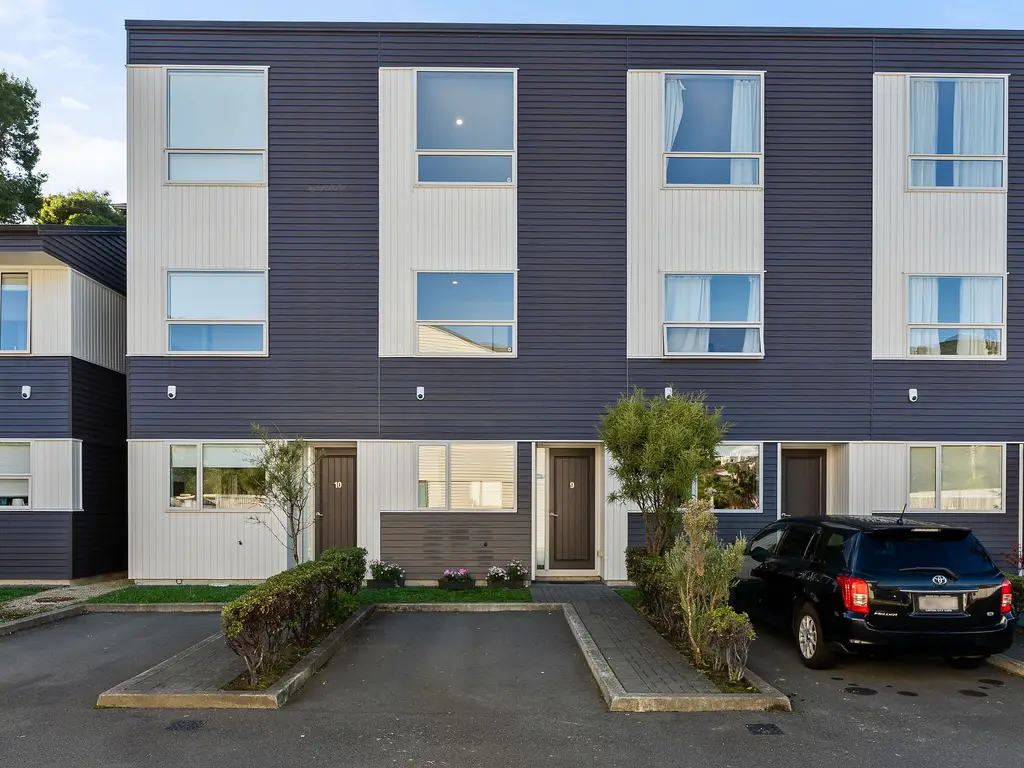 9_8_ThatcherCrescent_SHUTTERCRAFT-13 cropped