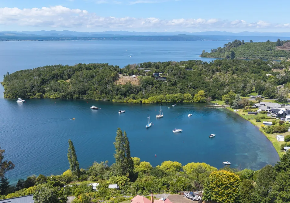 An Iconic Position Beside Lake Taupo