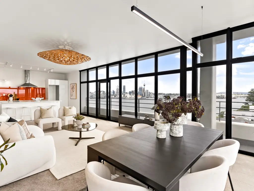 13518088_11-328-17_photo_print