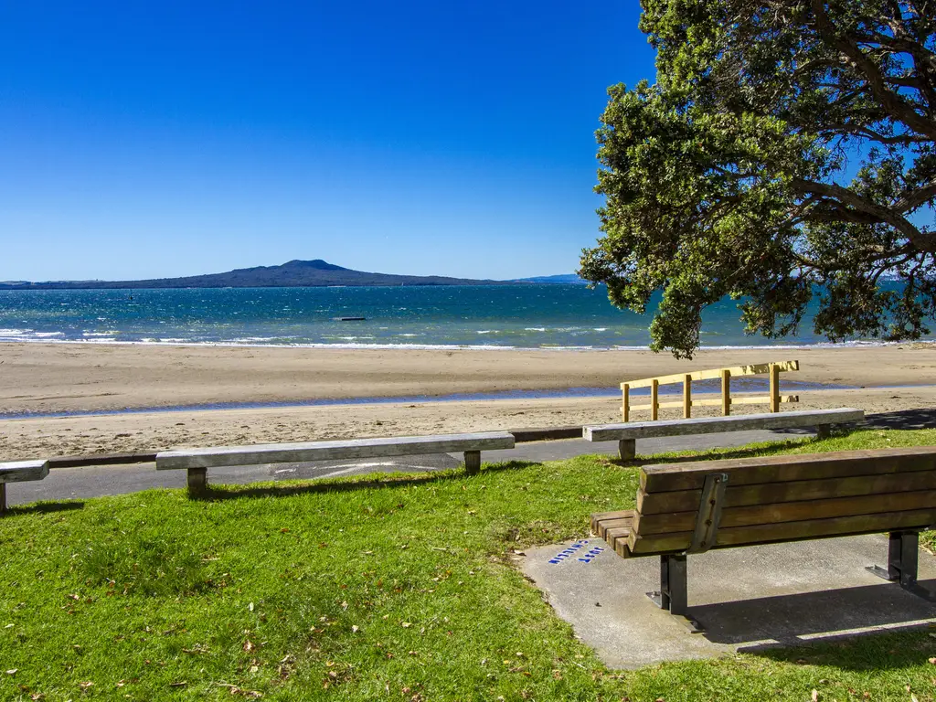 013_Open2view_ID573048-9A_The_Esplanade