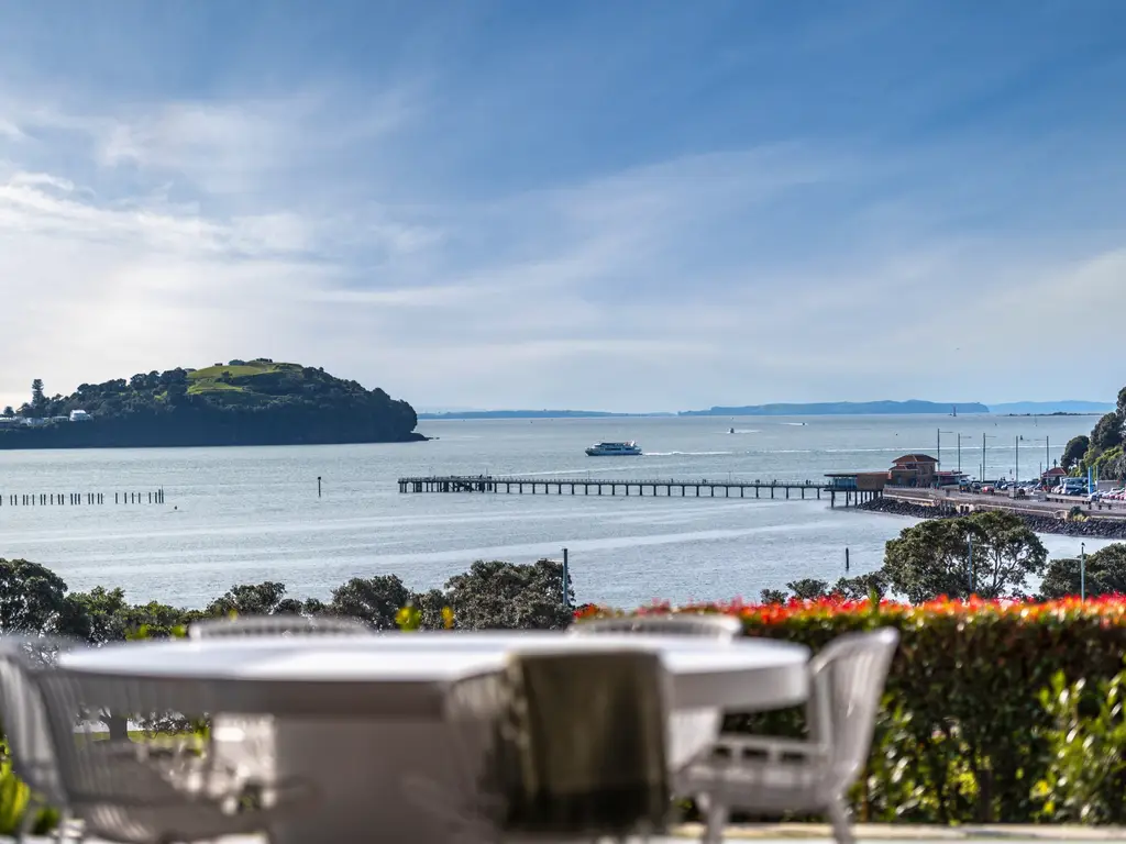 G02-22 Karori Cres-15