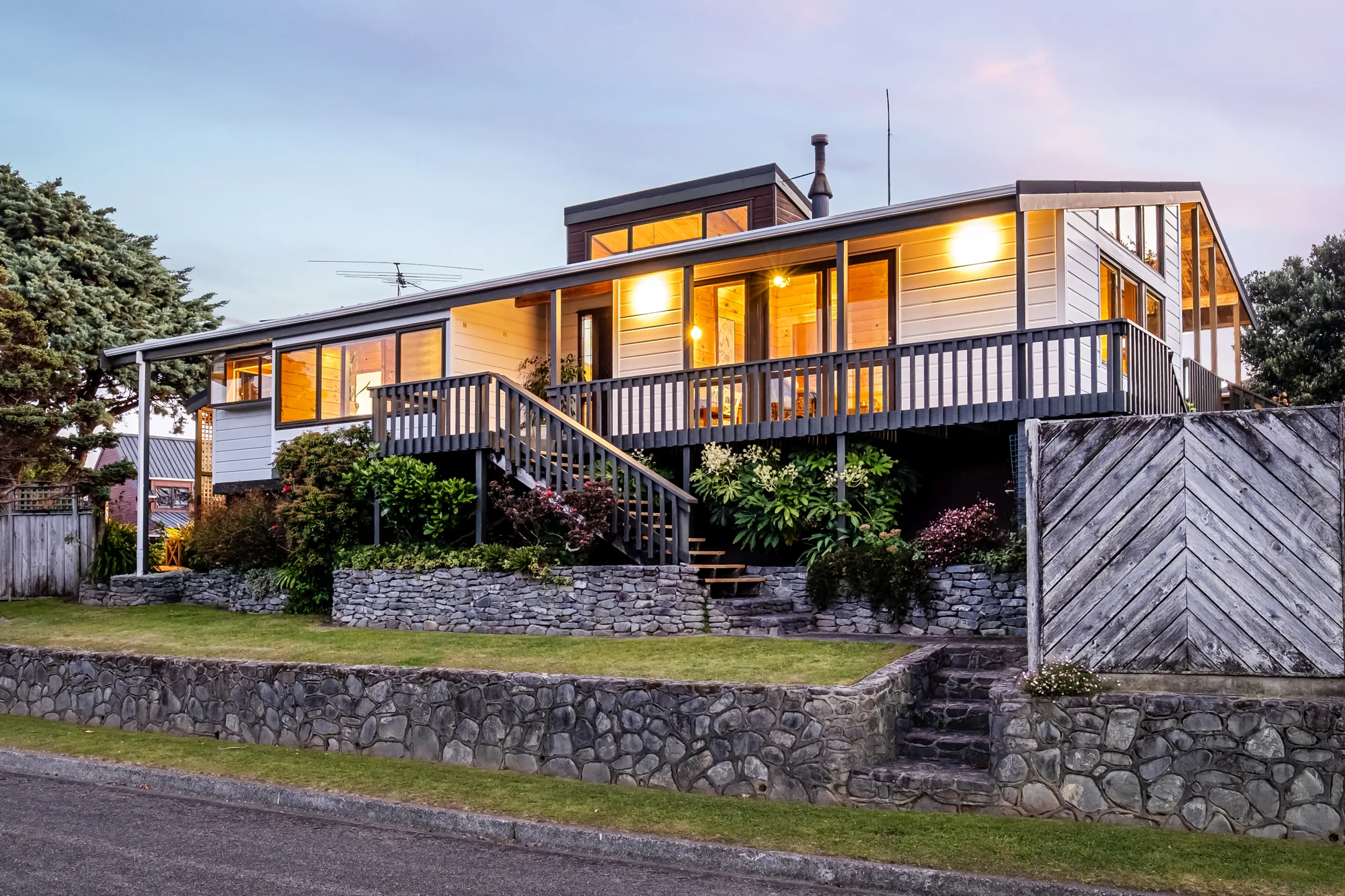 30 Observatory Close, Whitby, Porirua City