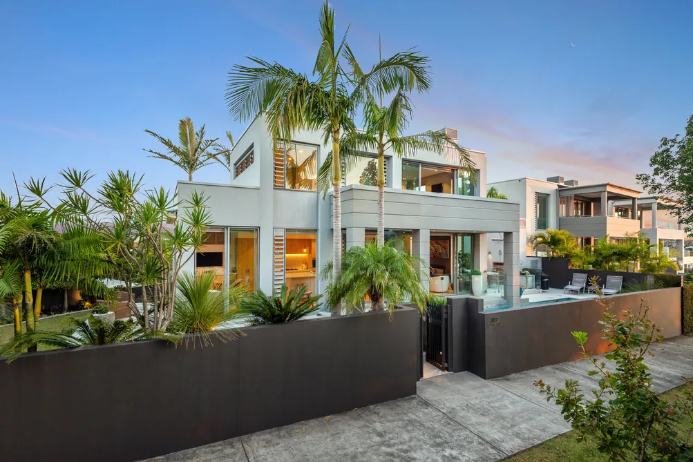 Grand Design, Privacy, Exceptional Lifestyle