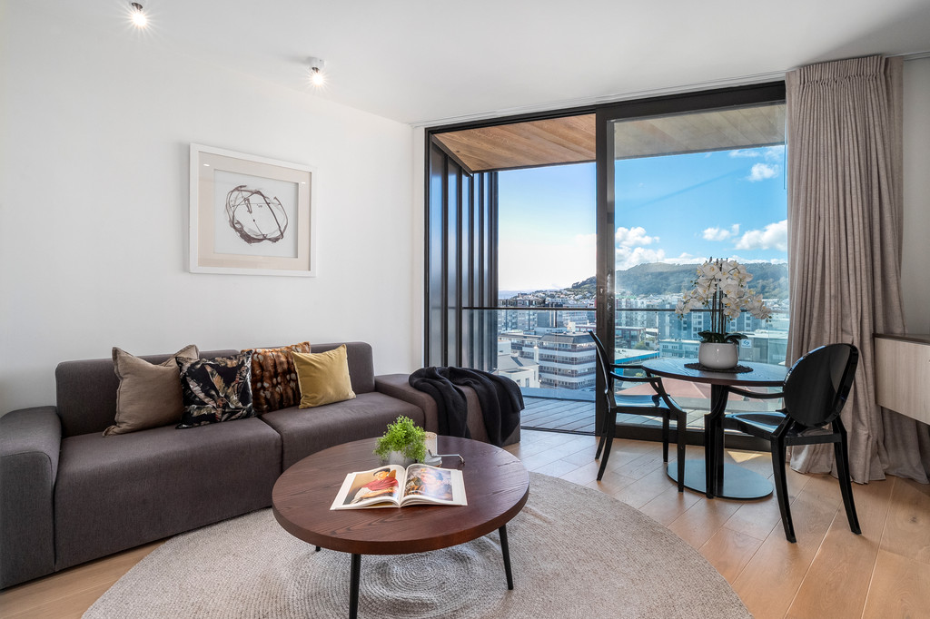 Stylish City Living with Views