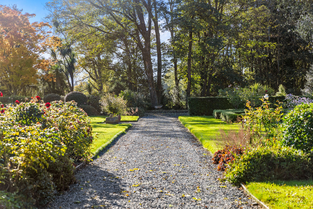 Raukapuka Homestead: A Landmark Residence