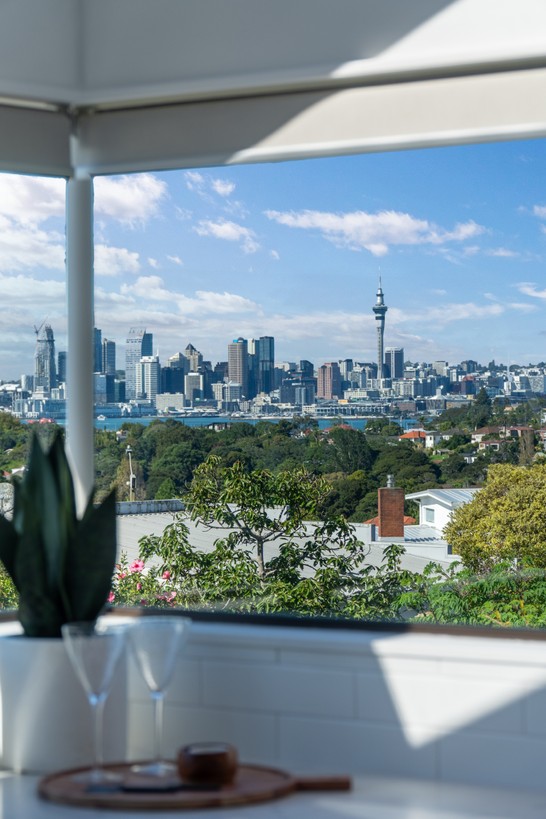 Urban living, Harbour Views