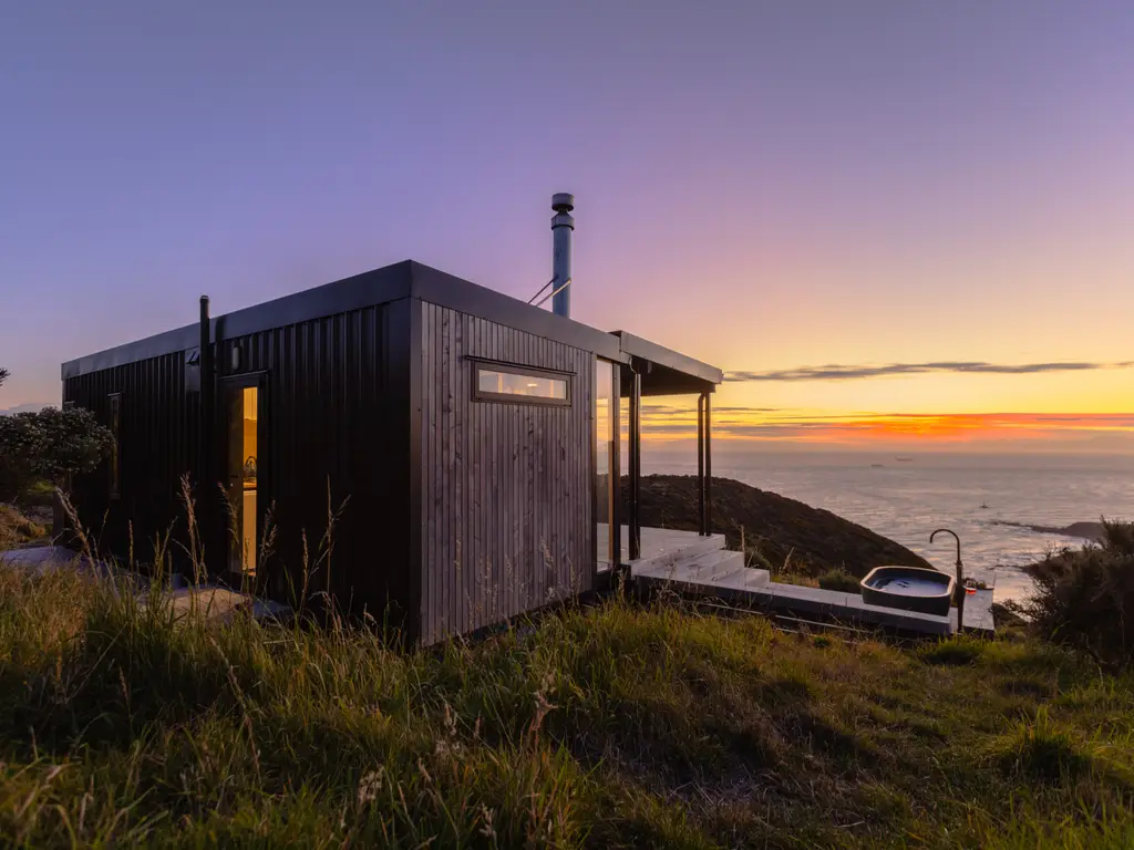 The Ocean House Bath (29)