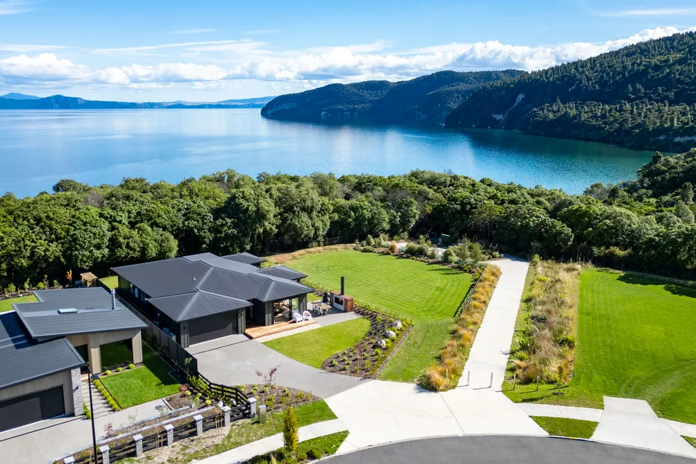 A Private Haven of Sun, Style and Serenity