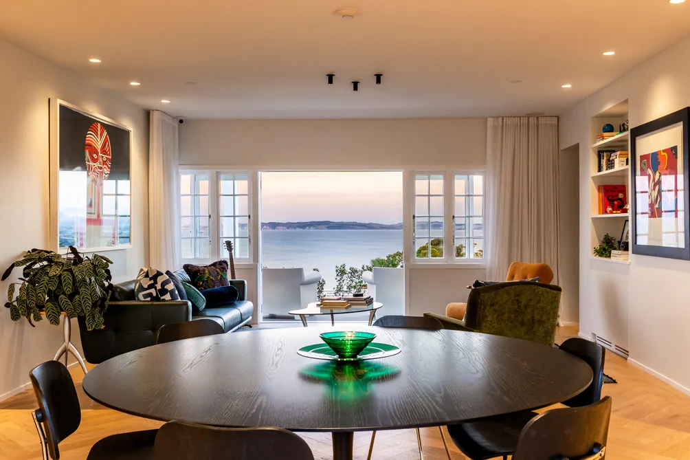 A Fully Reimagined Bluff Hill Residence