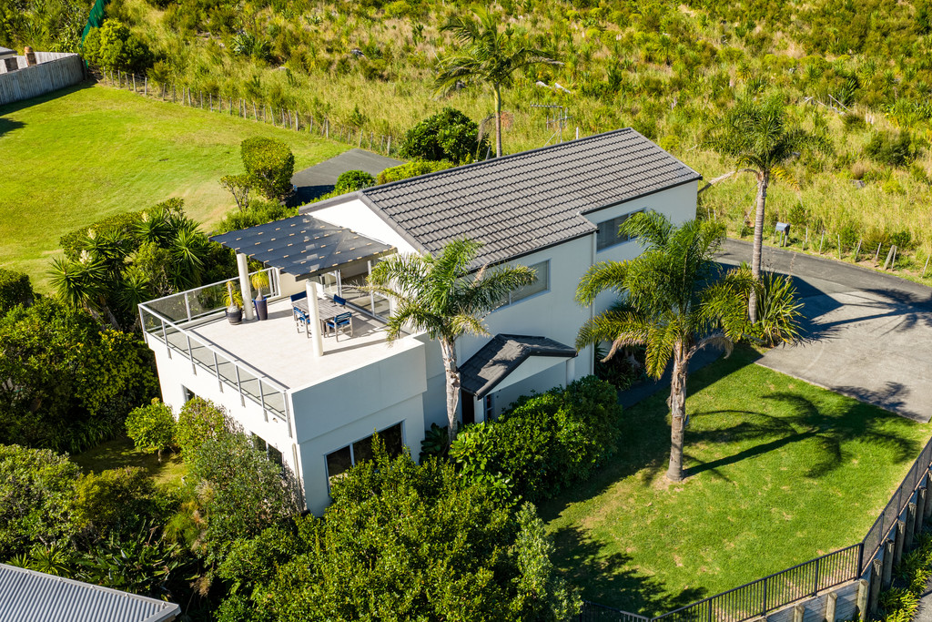 Coastal Living in Langs Beach