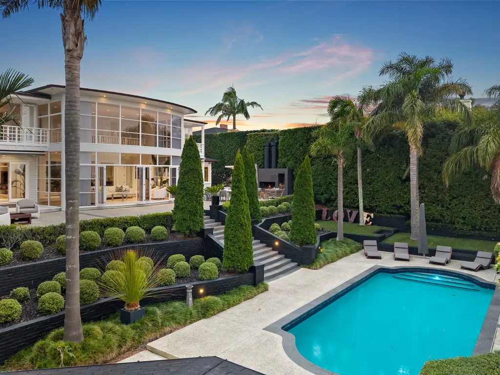 13663449_3-325-17_photo_print