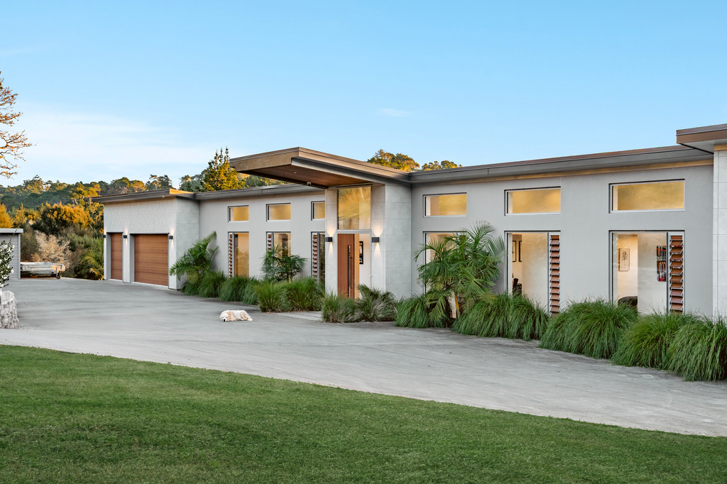 Architectural Luxury with Multiple Dwellings