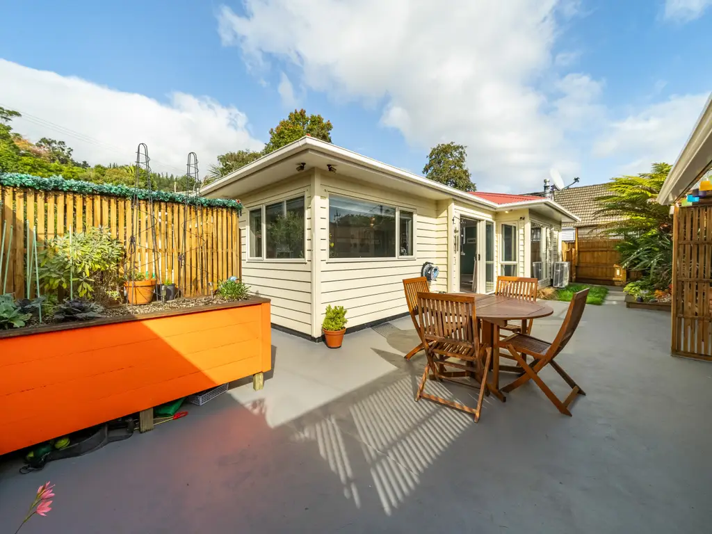 21 - Fergusson Drive (1163)