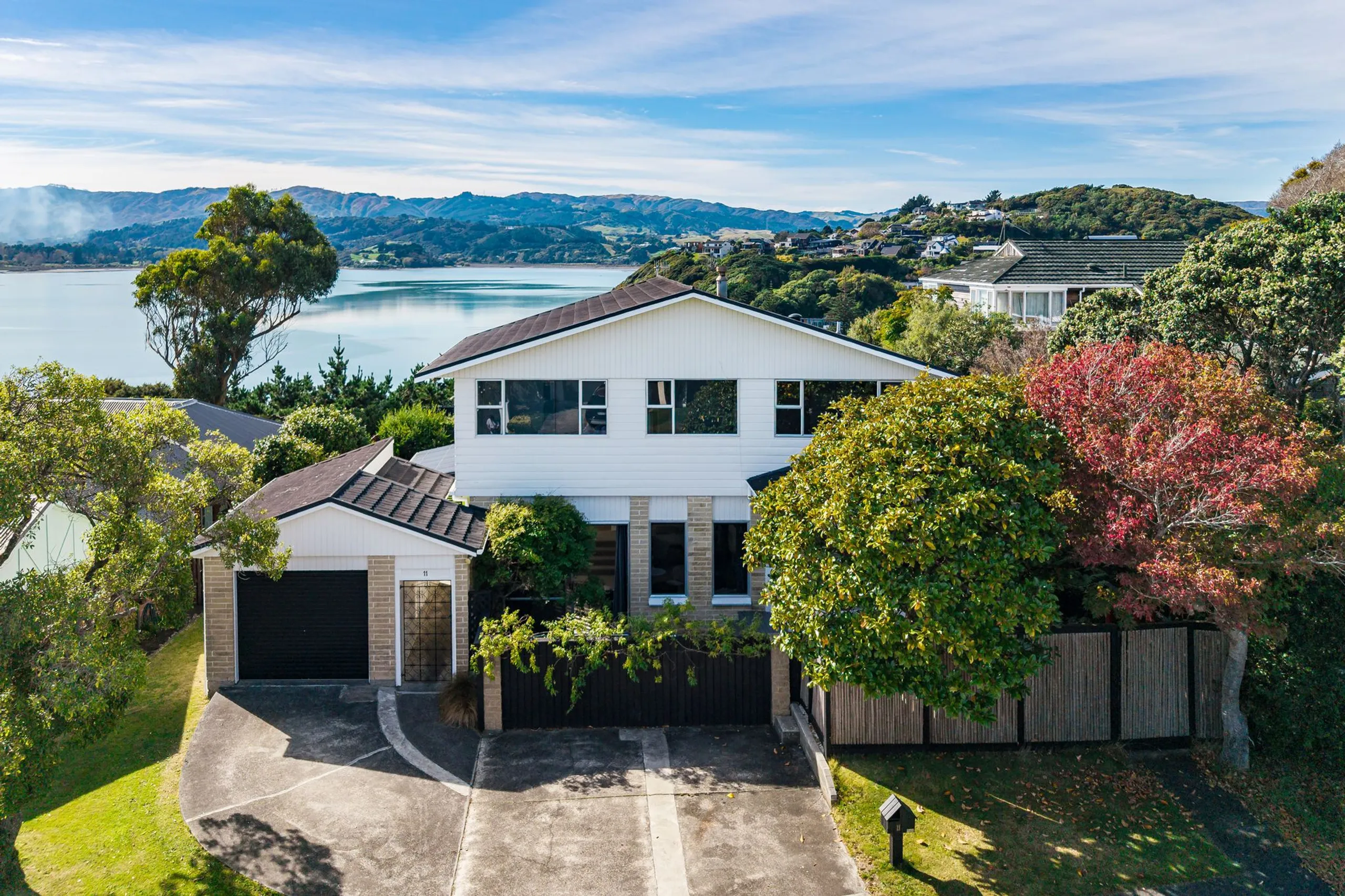 11 Spinnaker Drive, Whitby, Porirua City