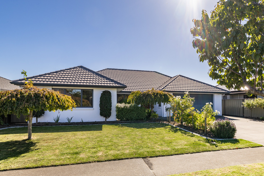 Quality-Built, Energy-Efficient Home in Oaklands