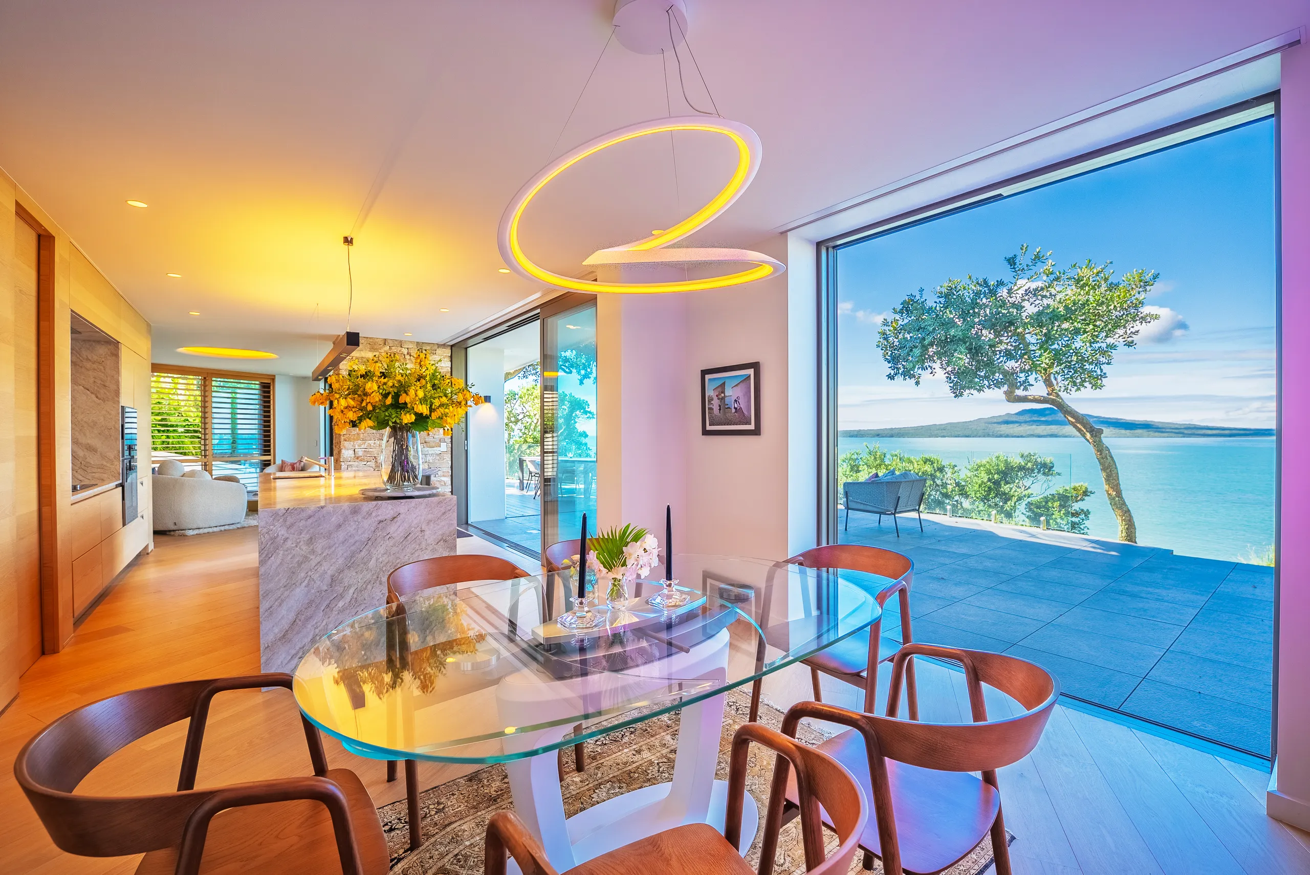 2/48A Seacliffe Avenue, Belmont, North Shore City