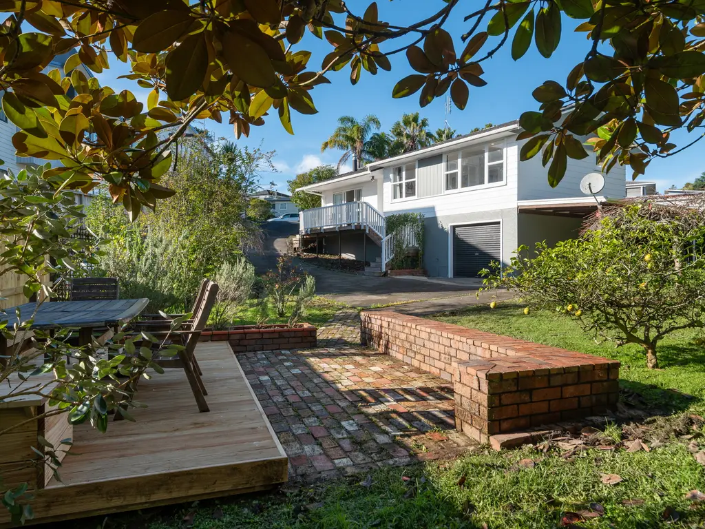 8 Silver Birch Rise-10