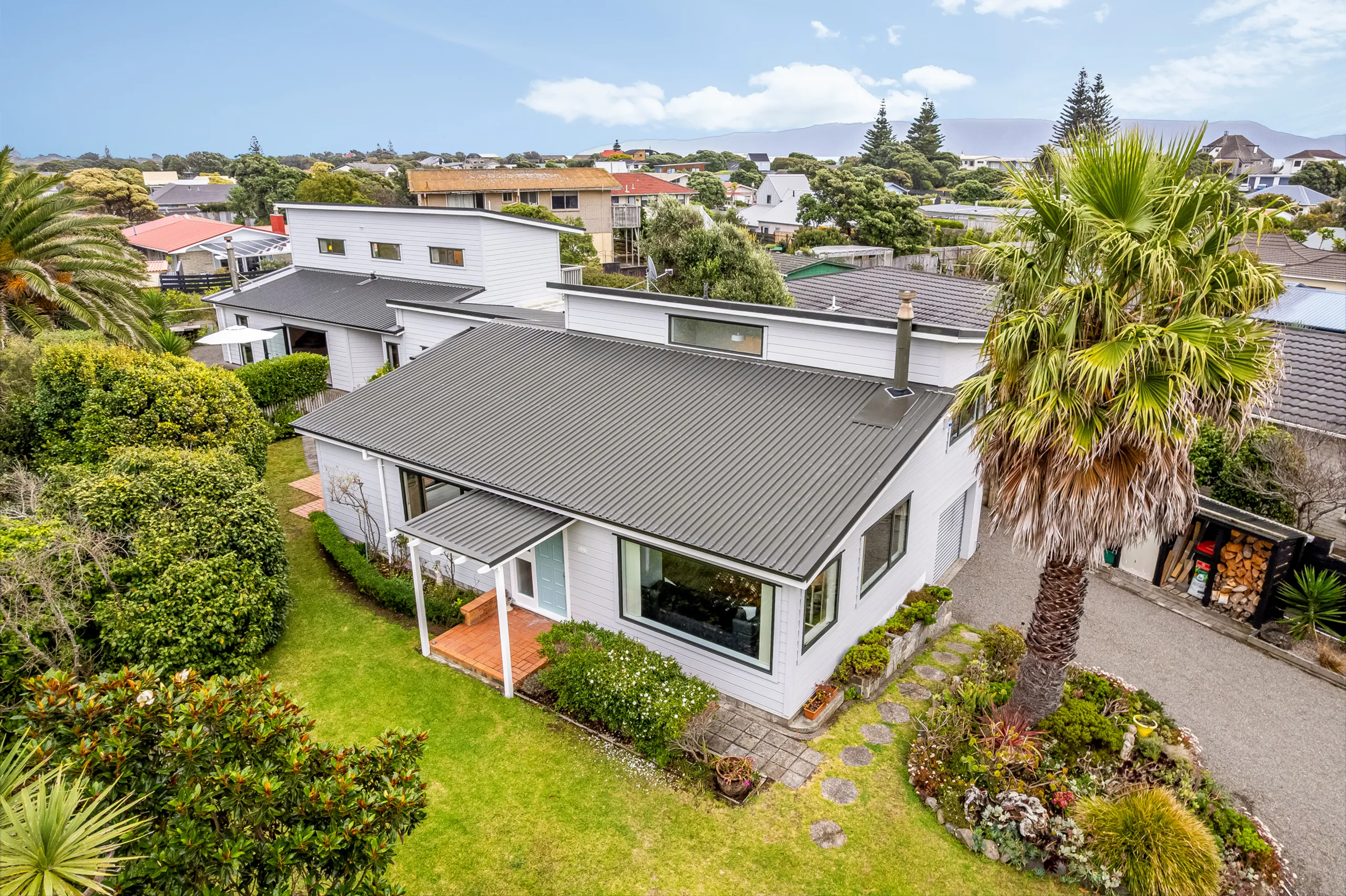 10 Fenside Street, Waikanae Beach, Kapiti Coast