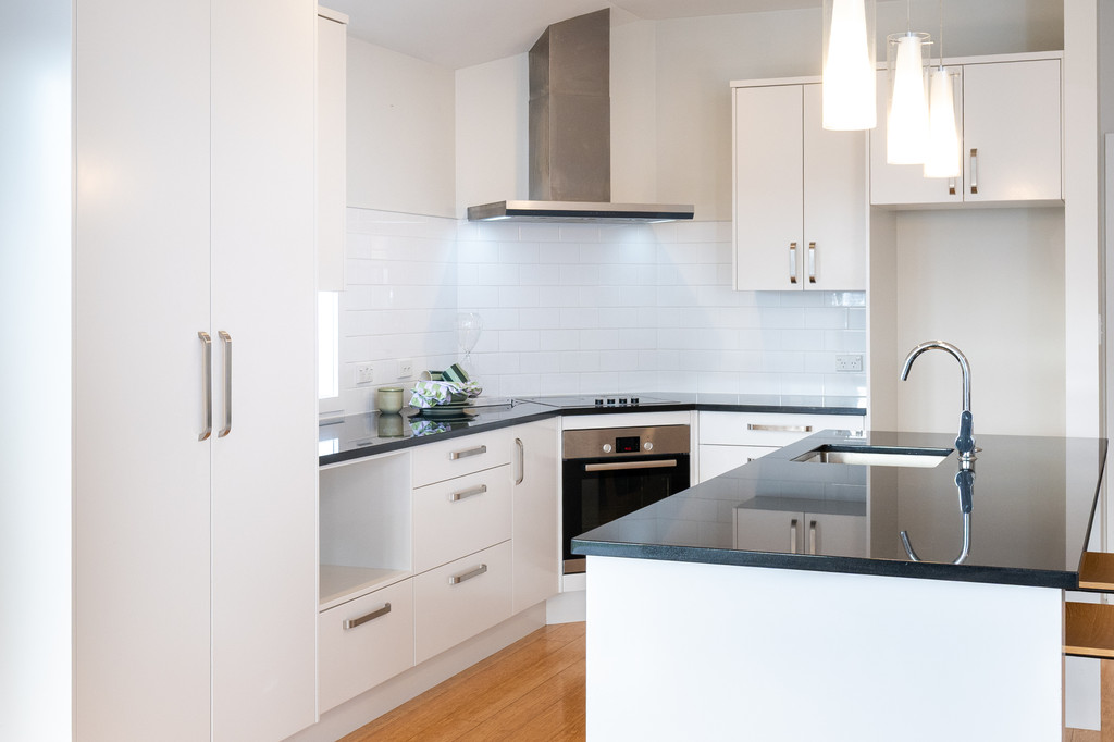 Modern Comfort in a Quiet Cul-de-Sac