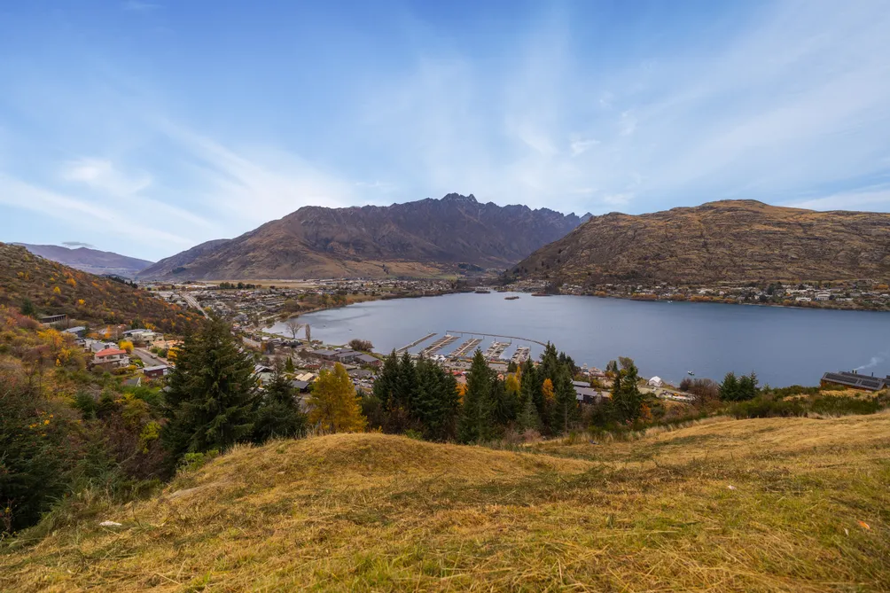 Unit Capable Site with Remarkable Views
