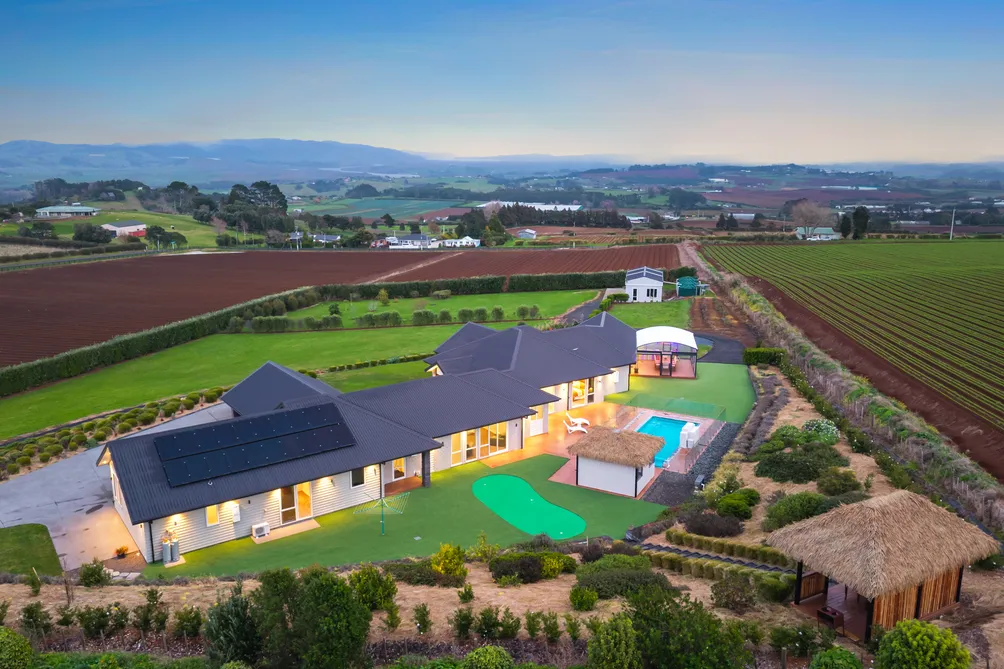 Rare Offering on Pukekohe Hill – Vendor Relocating