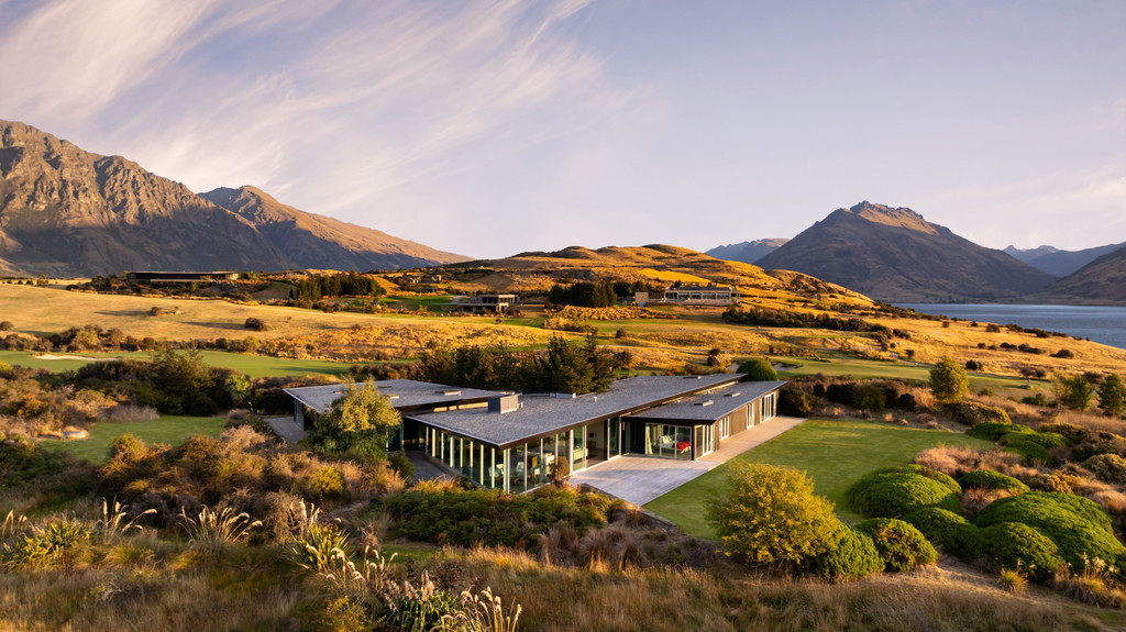 A Home Designed for Space & Seclusion